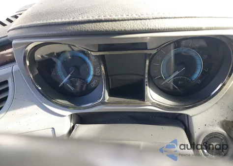 2010 Buick Lacrosse Cxs из США, поврежденный, VIN 1G4GE5EV5AF147023